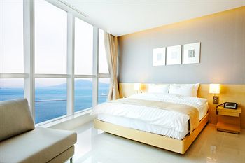Sono Calm Yeosu (formerly The MVL Hotel Yeosu) 5*