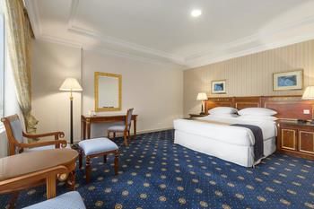 Ramada by Wyndham Al Qassim 5*