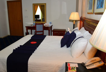 Ramada by Wyndham Al Qassim 5*