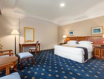 Ramada by Wyndham Al Qassim 5*