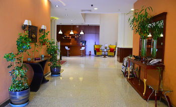 Ramada by Wyndham Al Qassim 5*