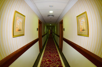 Ramada by Wyndham Al Qassim 5*