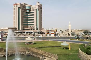 Ramada by Wyndham Al Qassim 5*