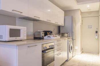 aha Harbour Bridge Hotel & Suites 4*
