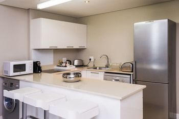 aha Harbour Bridge Hotel & Suites 4*