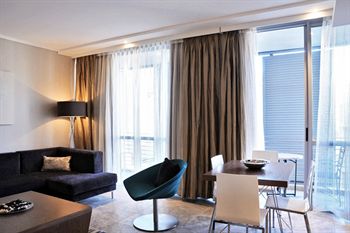 aha Harbour Bridge Hotel & Suites 4*
