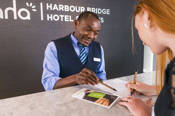 aha Harbour Bridge Hotel & Suites 4*