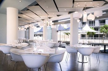 aha Harbour Bridge Hotel & Suites 4*