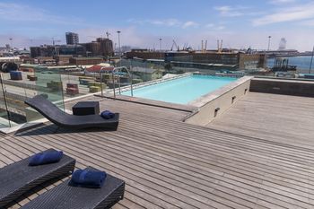aha Harbour Bridge Hotel & Suites 4*