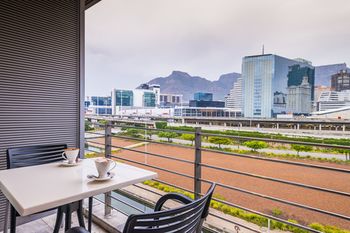 aha Harbour Bridge Hotel & Suites 4*