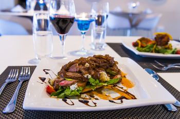 aha Harbour Bridge Hotel & Suites 4*