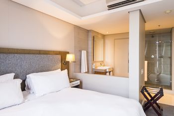 aha Harbour Bridge Hotel & Suites 4*
