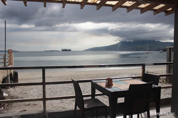Subic Grand Seas Resort 3*