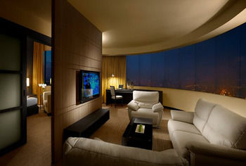 Premiere Hotel 4*