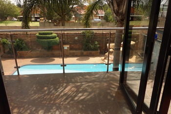 Radisson Hotel and Convention Centre OR Tambo Airport 4*