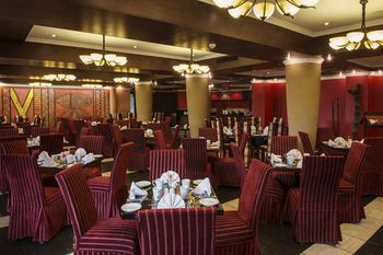 Emerald Resort & Casino 4*