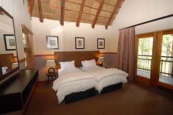 Emerald Resort & Casino 4*