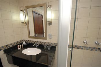 Emerald Resort & Casino 4*
