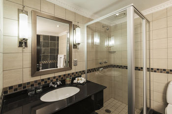 Emerald Resort & Casino 4*