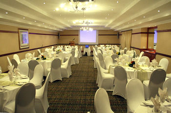 Protea Hotel by Marriott Polokwane Ranch Resort 4*