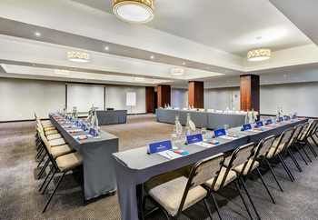 ANEW Hotel Witbank Emalahleni 3*