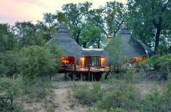 Hoyo Hoyo Safari Lodge 0*