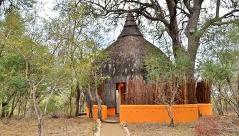 Hoyo Hoyo Safari Lodge 0*