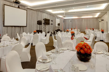 Protea Hotel by Marriott Stellenbosch 3*