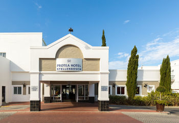 Protea Hotel by Marriott Stellenbosch 3*
