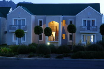 Protea Hotel by Marriott Stellenbosch 3*