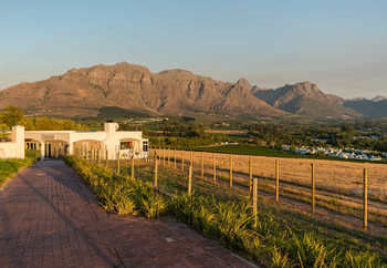 Protea Hotel by Marriott Stellenbosch 3*