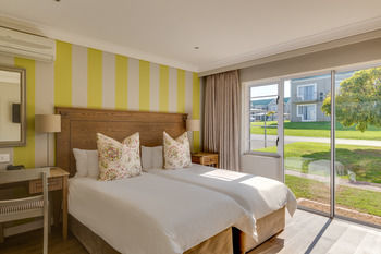 Protea Hotel by Marriott Stellenbosch 3*