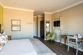 Protea Hotel by Marriott Stellenbosch 3*