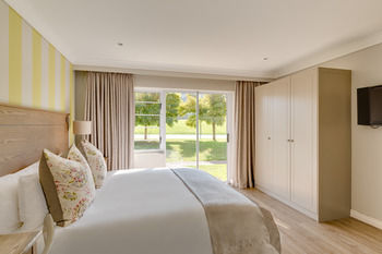 Protea Hotel by Marriott Stellenbosch 3*