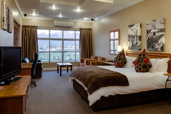 Protea Hotel by Marriott Stellenbosch 3*
