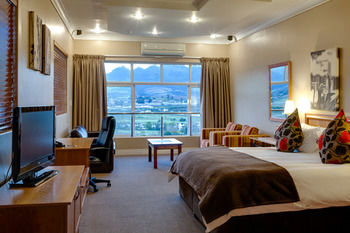 Protea Hotel by Marriott Stellenbosch 3*