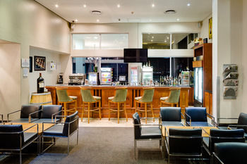 Protea Hotel by Marriott Stellenbosch 3*