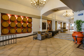 Protea Hotel by Marriott Stellenbosch 3*