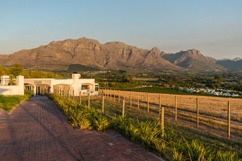 Protea Hotel by Marriott Stellenbosch 3*