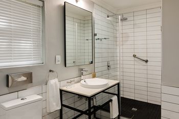 Protea Hotel by Marriott Franschhoek 4*