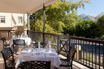 Protea Hotel by Marriott Franschhoek 4*