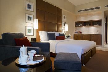 Hyatt Regency Al Kout Mall 5*