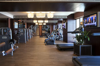 Hyatt Regency Al Kout Mall 5*