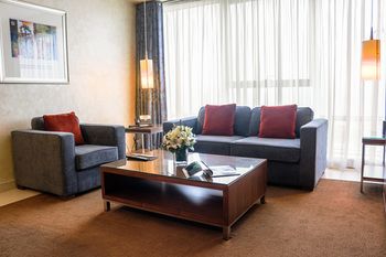Hyatt Regency Al Kout Mall 5*