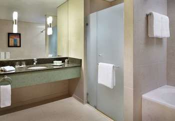 Courtyard by Marriott Kuwait City 4*