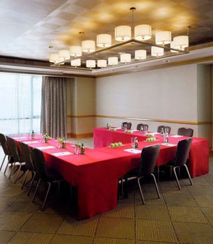 Courtyard by Marriott Kuwait City 4*