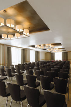 Courtyard by Marriott Kuwait City 4*
