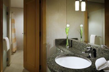 Courtyard by Marriott Kuwait City 4*