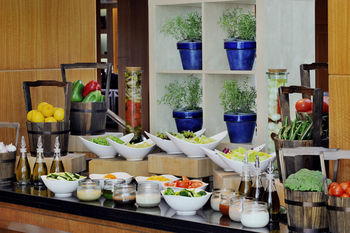 Courtyard by Marriott Kuwait City 4*