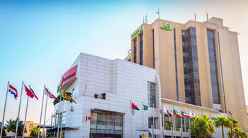 Holiday Inn Kuwait by IHG 4*